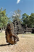 Banteay Kdei temple - naga-balustrades before weast gopura III. 